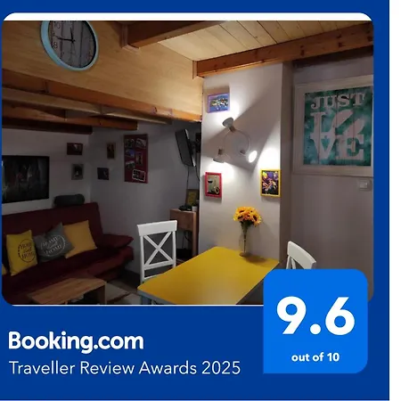 Artcenterapartment Апартаменты *